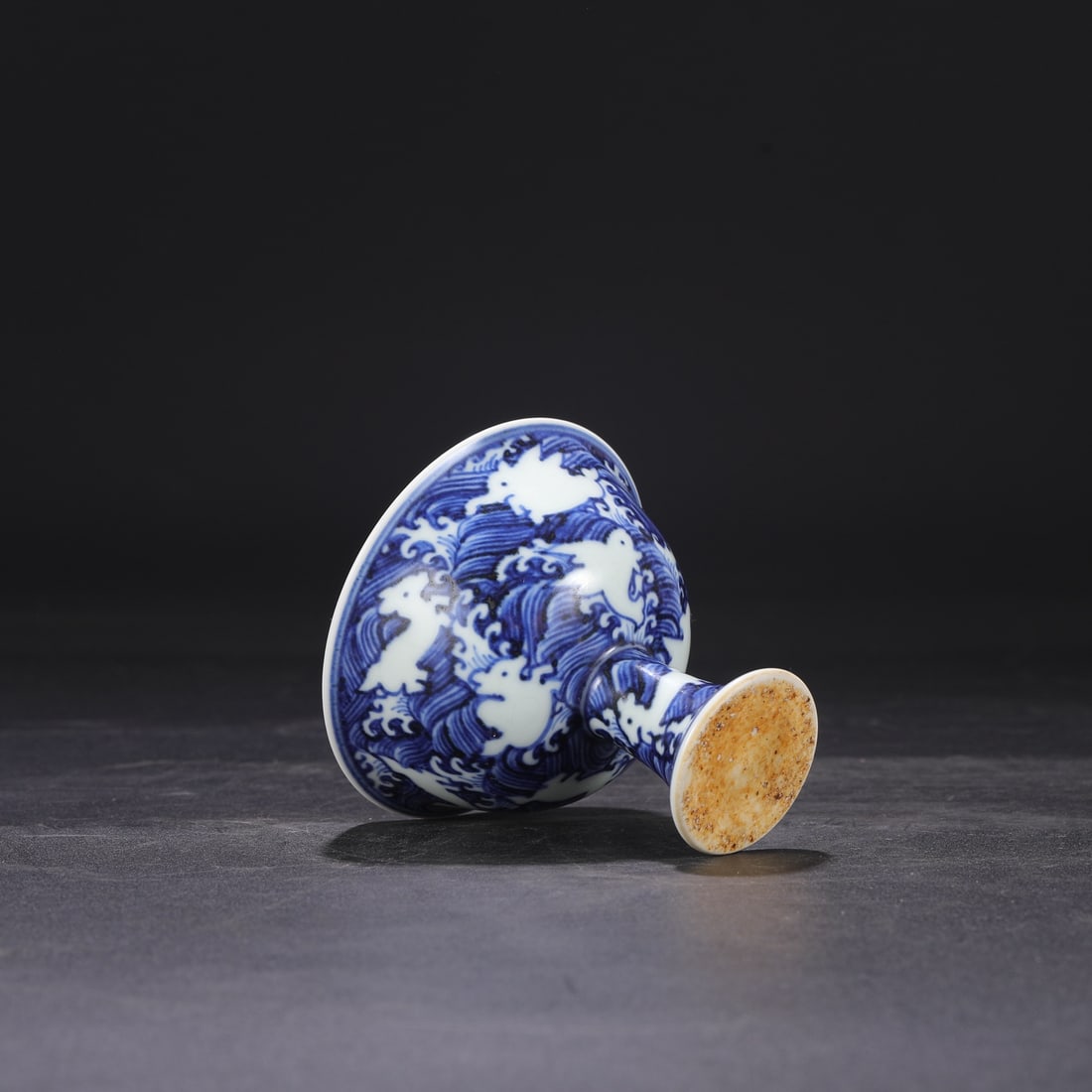 A Exquisite Blue and White Auspicious Beast Pattern Cup - 6