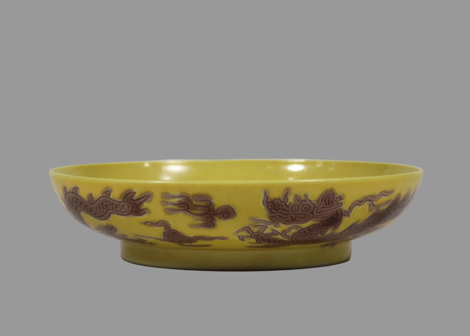 A Exquisite Yellow Glazed Dragon Pattern Plate - 3