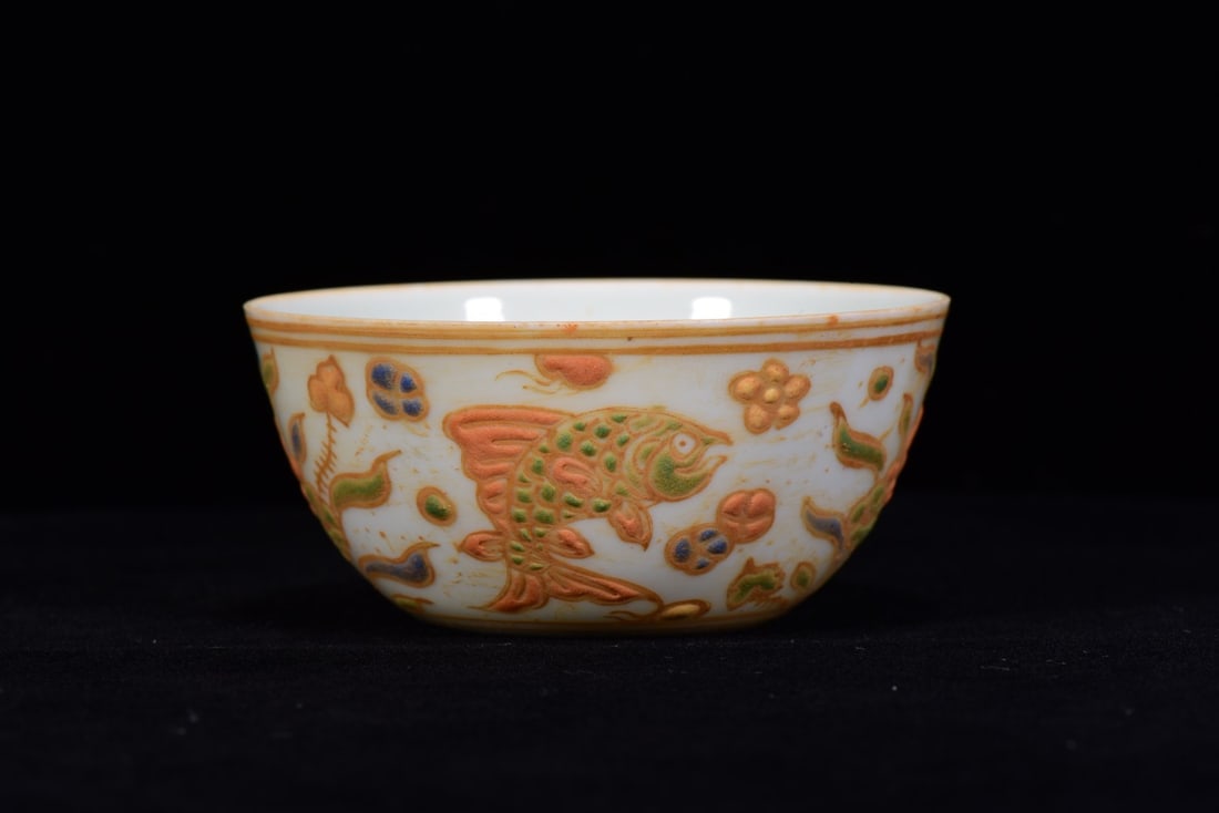 A Exquisite Wucai Fish and Lotus pattern Bowl: A Exquisite Wucai Fish and Lotus pattern Bowl,Ming Dynasty, China,Chenghua Six-character Mark,Size:1.2inx3.1in 五彩鱼藻纹碗,中国明代,成