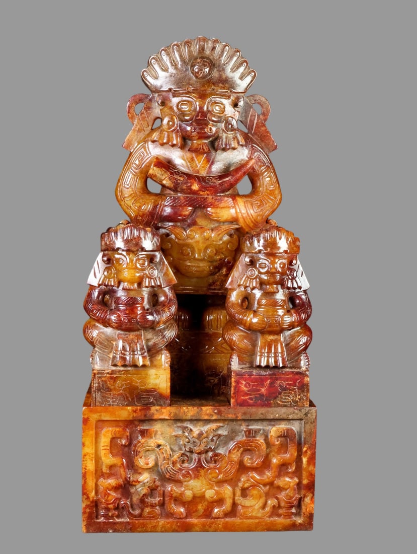 A Exquisite Hotan Jade Figures Seal: A Exquisite Hotan Jade Figures Seal,Hang Dynasty, China,Size:5.9inx5.9inx12.6in,Weight:8920g 和田玉人物印章,中国汉代