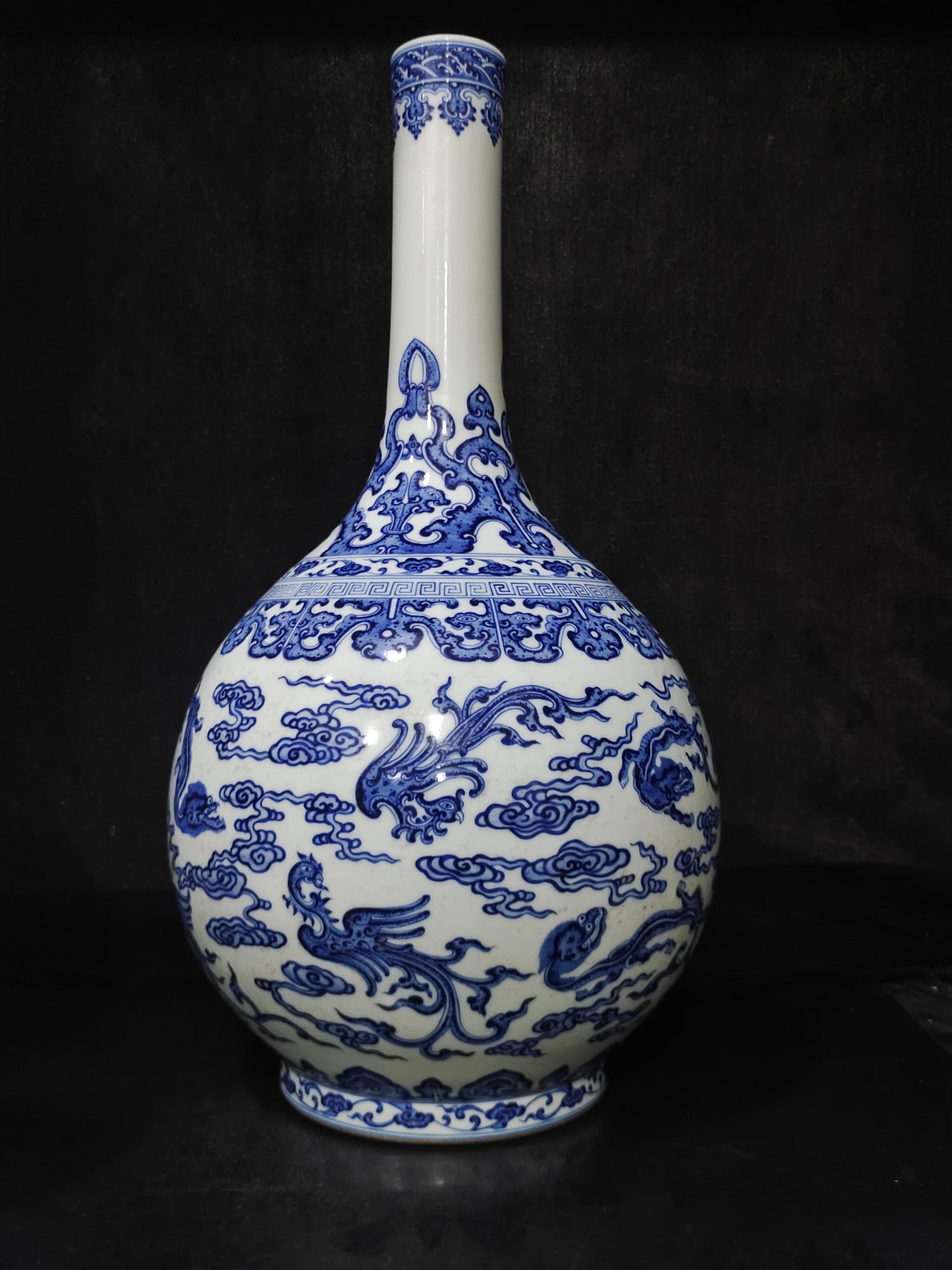A Exquisite Blue and White Dragon Phoenix Pattern Vase - 2