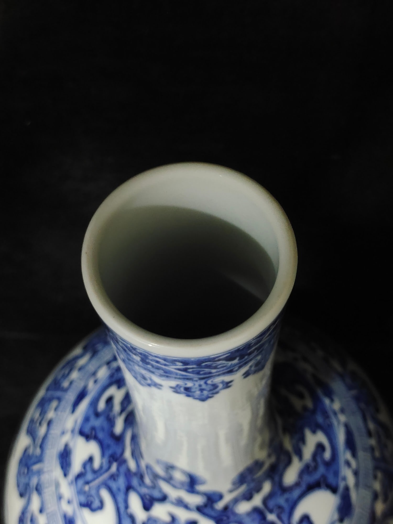 A Exquisite Blue and White Dragon Phoenix Pattern Vase - 4