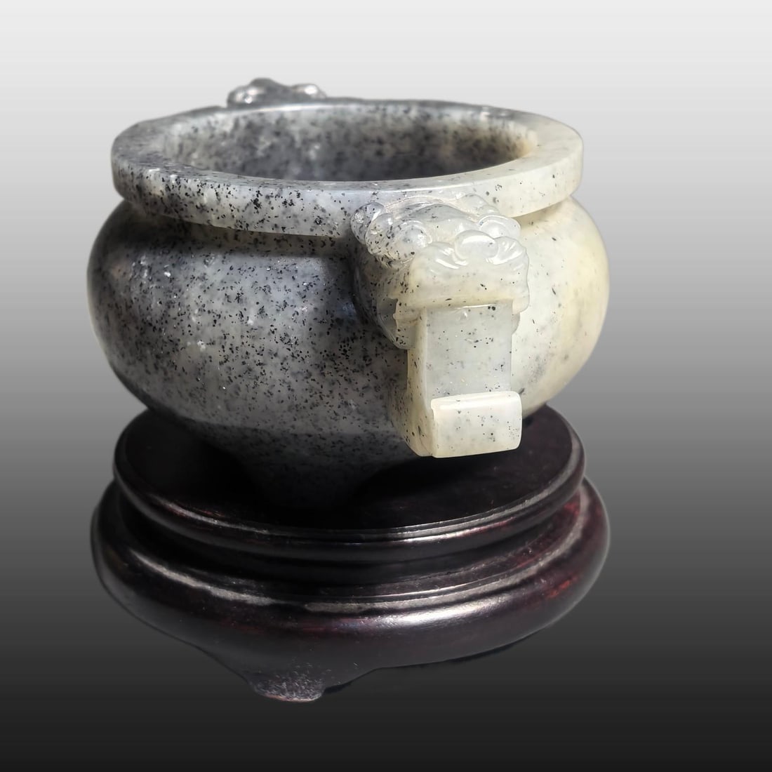 A Exquisite White Jade Dragon Pattern Censer - 8