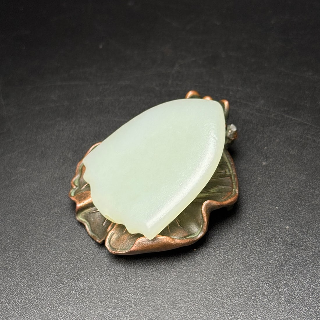 A Exquisite Hotan Jade Pendant - 4