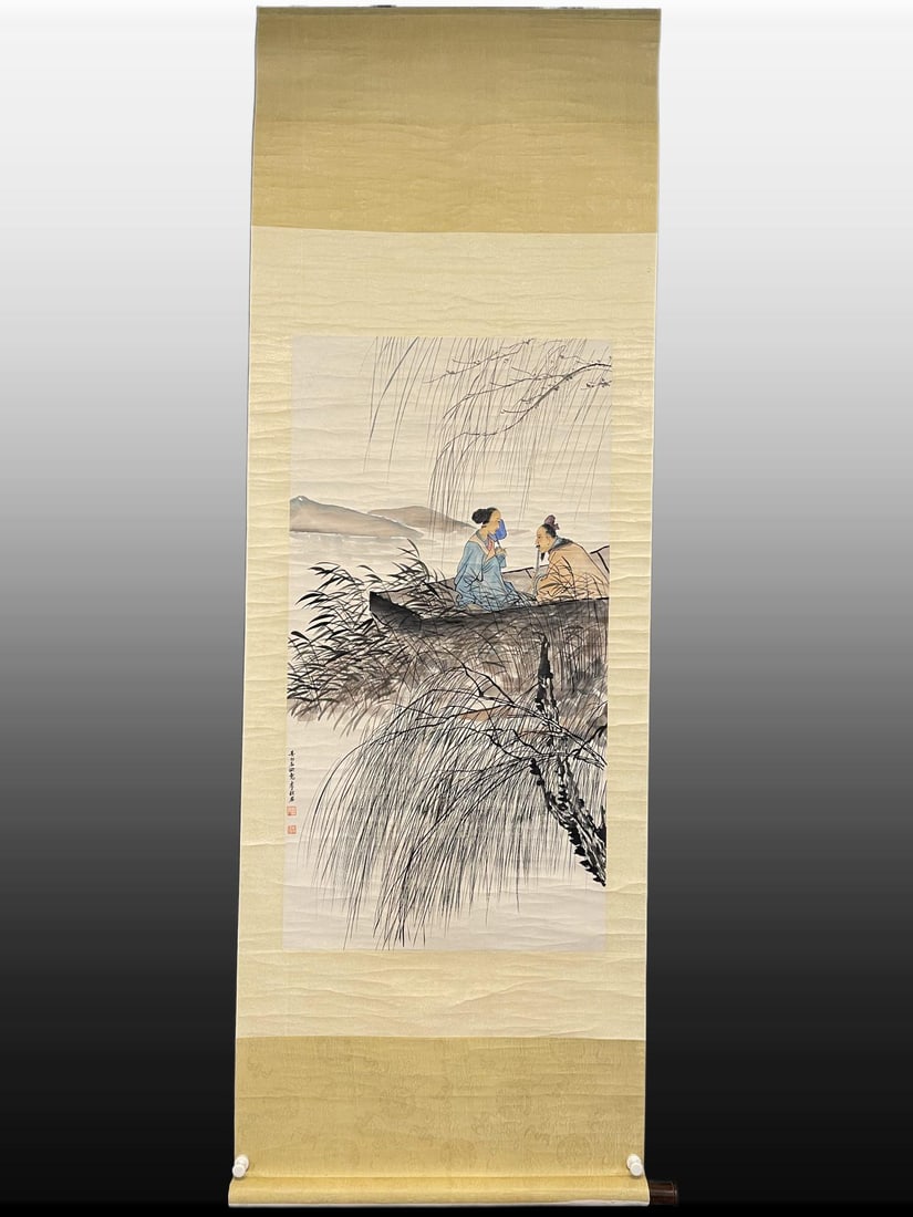 A Chinese Vertical Scroll Ink Painting of Figures on Paper: A Chinese Vertical Scroll Ink Painting of Figures on Paper,Modern Time of China,Li Qiujun,without frame size:21.7inx41.3in