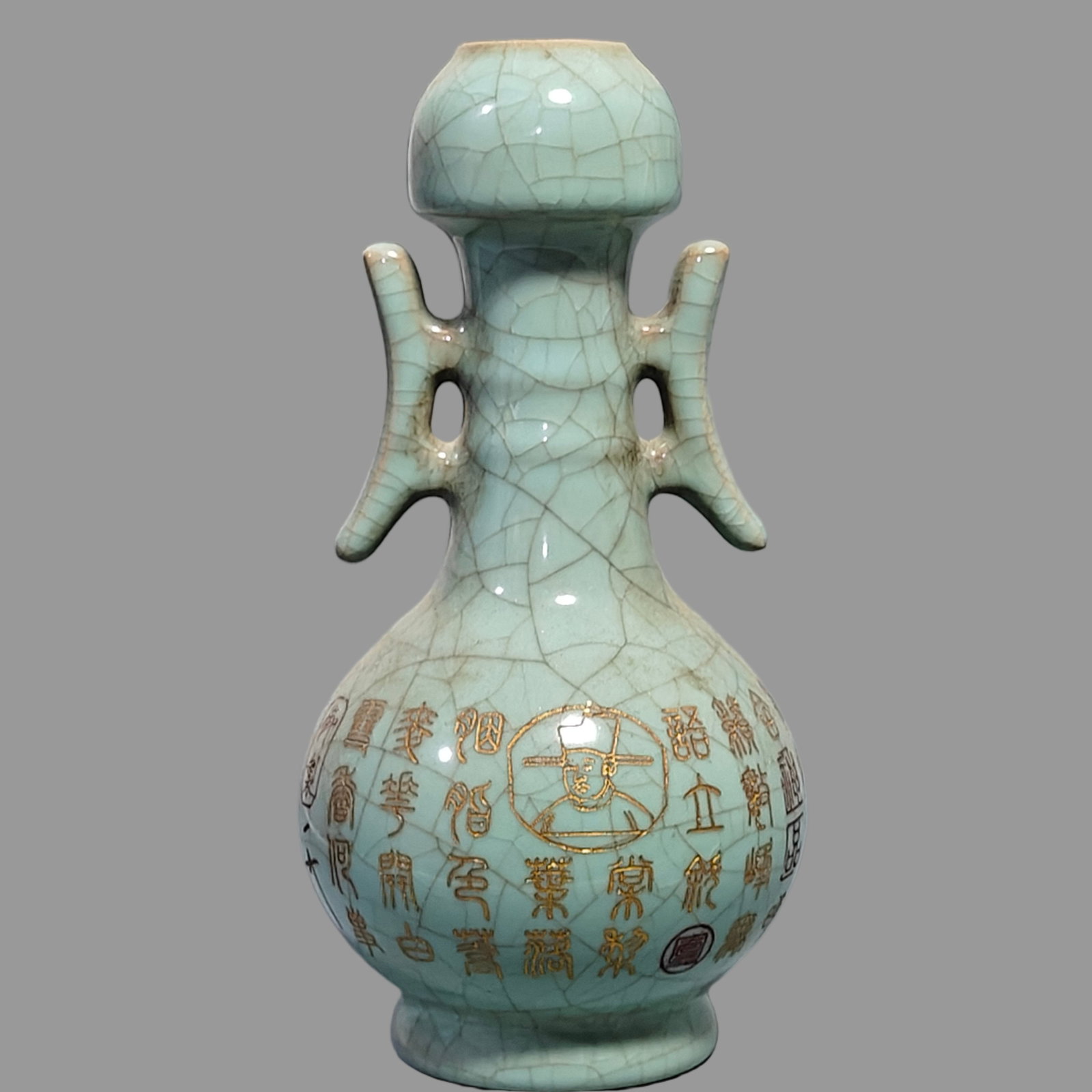 A Exquisite Ru Porcelain Painted Gold Ice crackle pattern Vase Ornament: A Exquisite Ru Porcelain Painted Gold Ice crackle pattern Vase Ornament,Song Dynasty, China,With Mark,Size:9.1inx4.3in