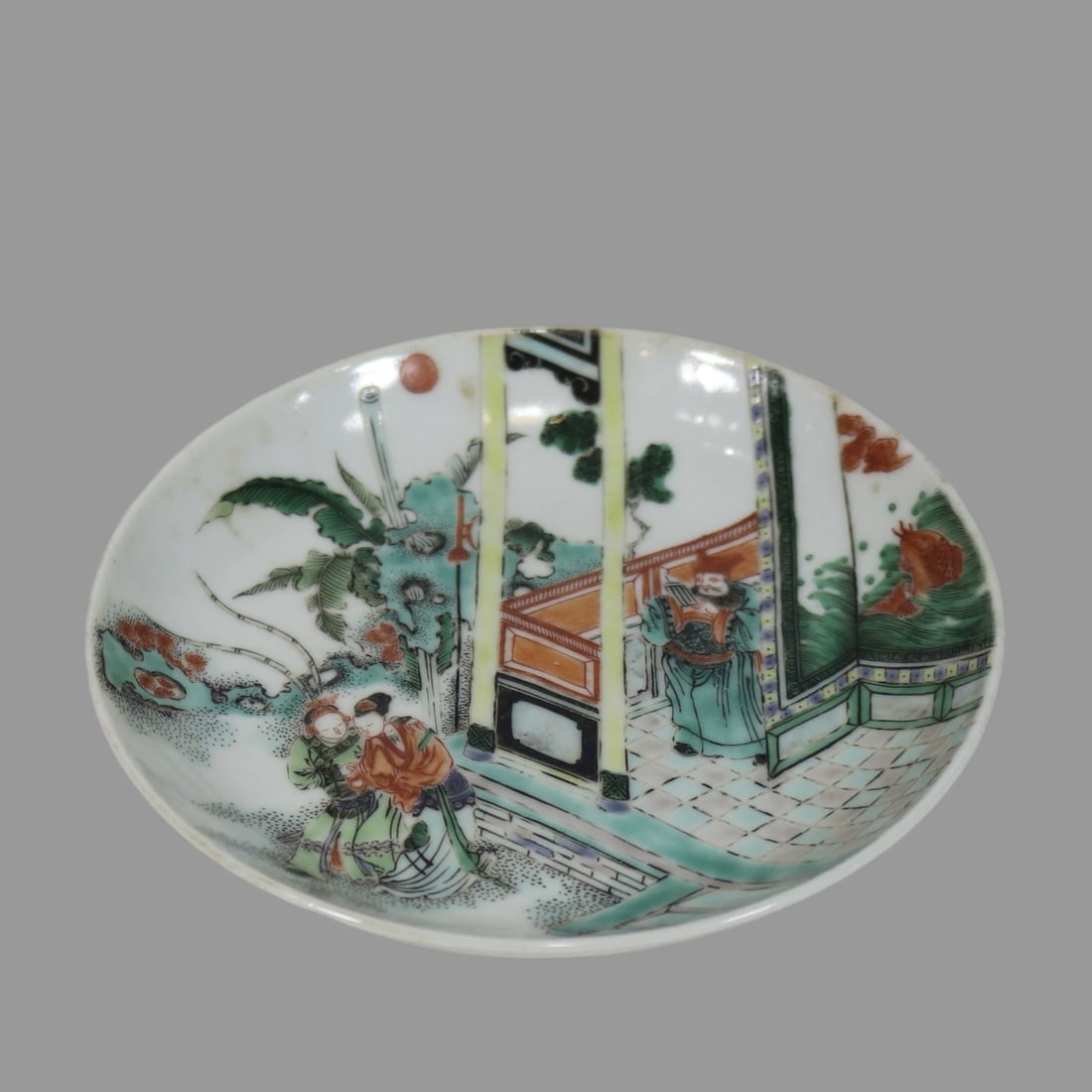 A Exquisite Wucai Figures Pattern Plate (1 of 6)