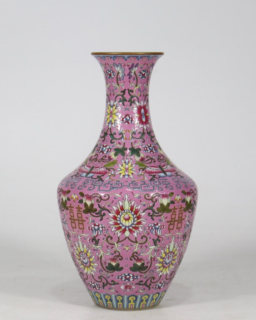 A Exquisite Ruby Red Glazed Painted Gold Lotus Pattern Vase - 2
