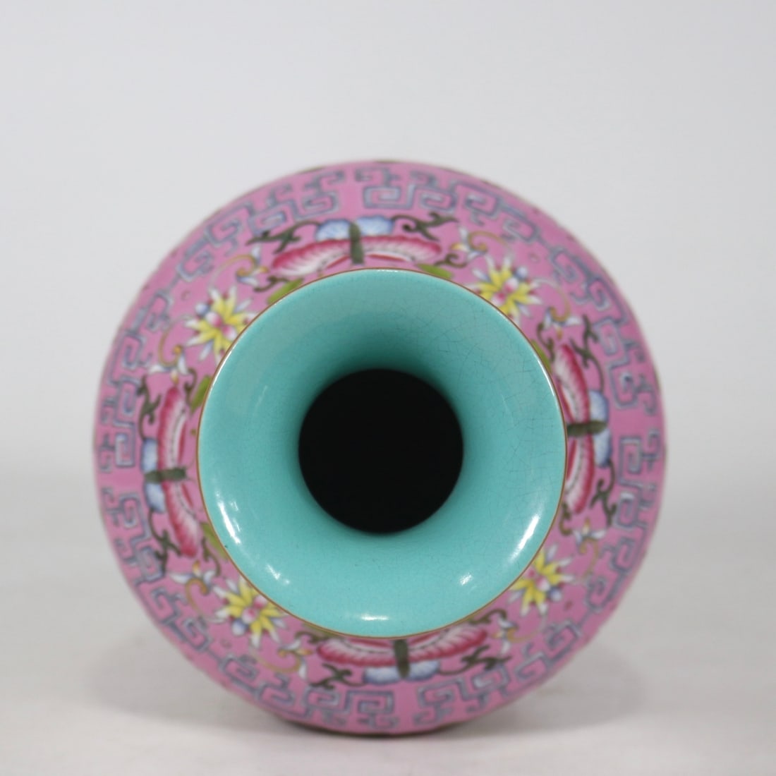 A Exquisite Ruby Red Glazed Painted Gold Lotus Pattern Vase - 4