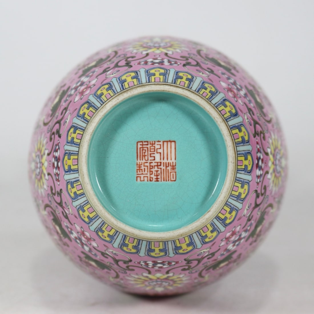 A Exquisite Ruby Red Glazed Painted Gold Lotus Pattern Vase - 8