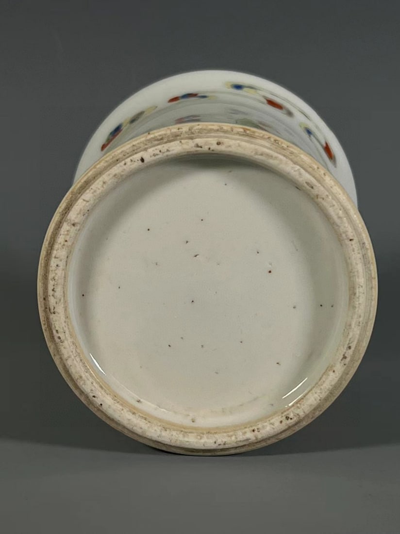 A Exquisite Doucai Figures Pattern Vase - 9