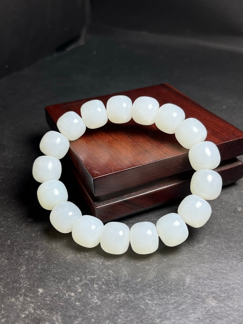 A Exquisite Hotan Jade Bracelets - 7