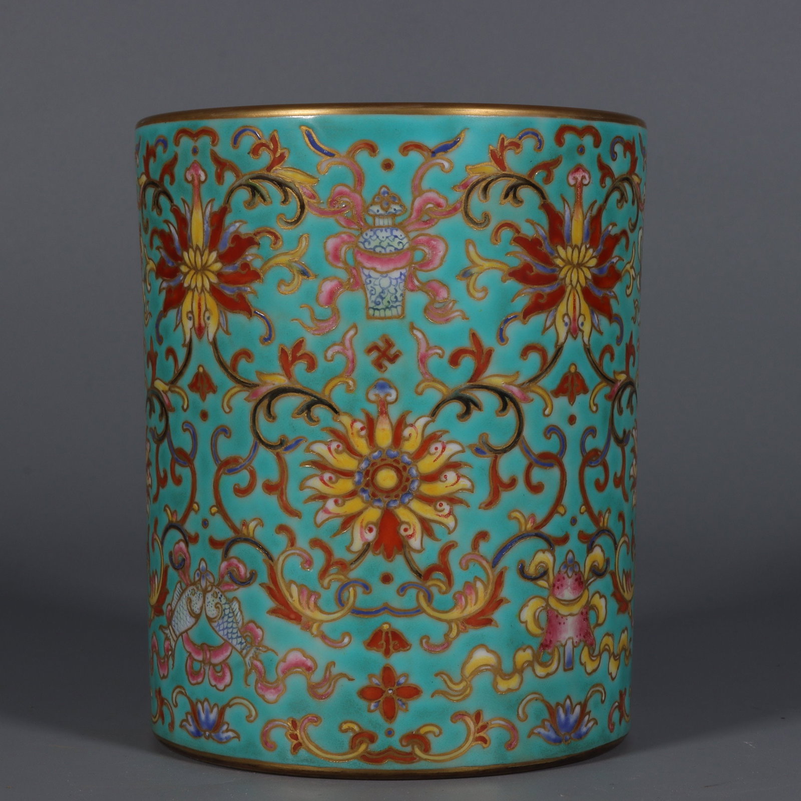 Green Ground Famille-Rose Painted Gold Flower Pattern Brush Pot (1 of 9)