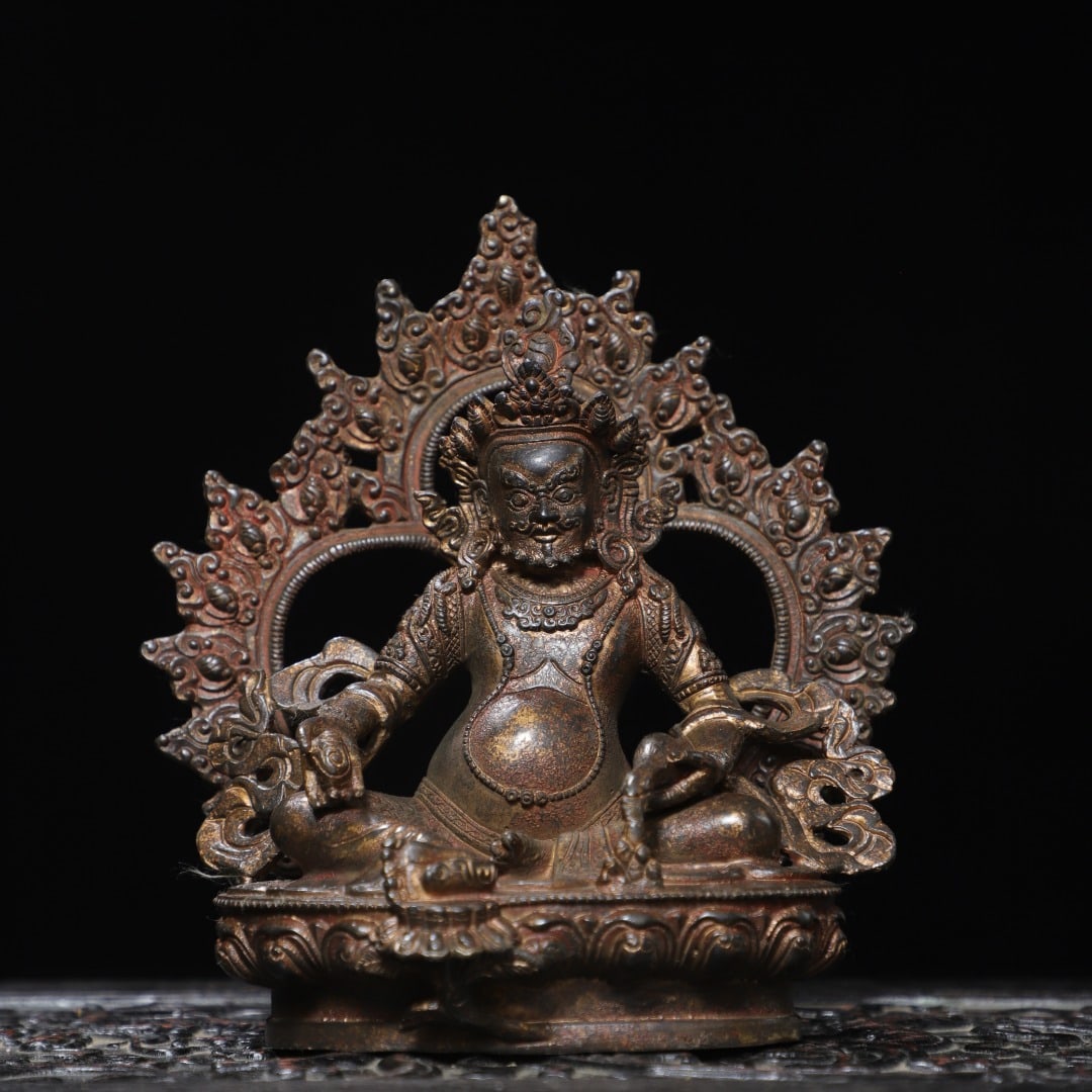 A Exquisite Gold Amalgam Statue of Mammon Ornament: A Exquisite Gold Amalgam Statue of Mammon Ornament,Qing Dynasty, China,Size:6.7inx6.3inx3.5in,Weight:750g 铜泥金财神摆件,中国清代