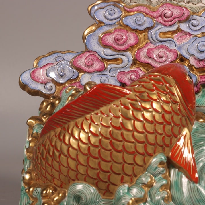 A Exquisite Enamel Fish Pattern Brush Pot - 3