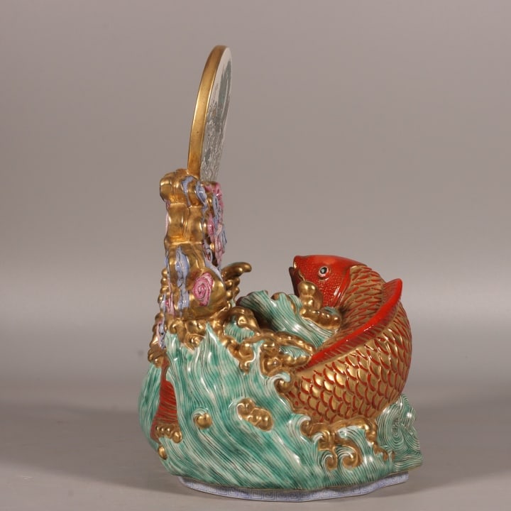 A Exquisite Enamel Fish Pattern Brush Pot - 7