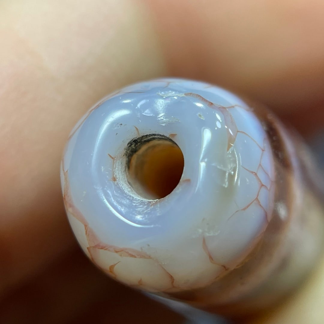 A Exquisite Nine Eye Dzi bead - 3