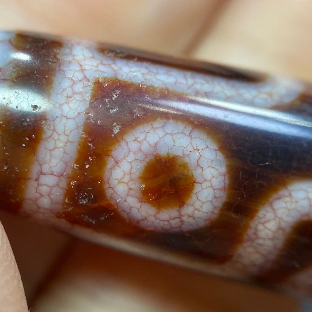 A Exquisite Nine Eye Dzi bead - 5