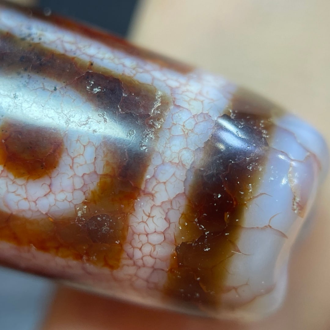 A Exquisite Nine Eye Dzi bead - 9