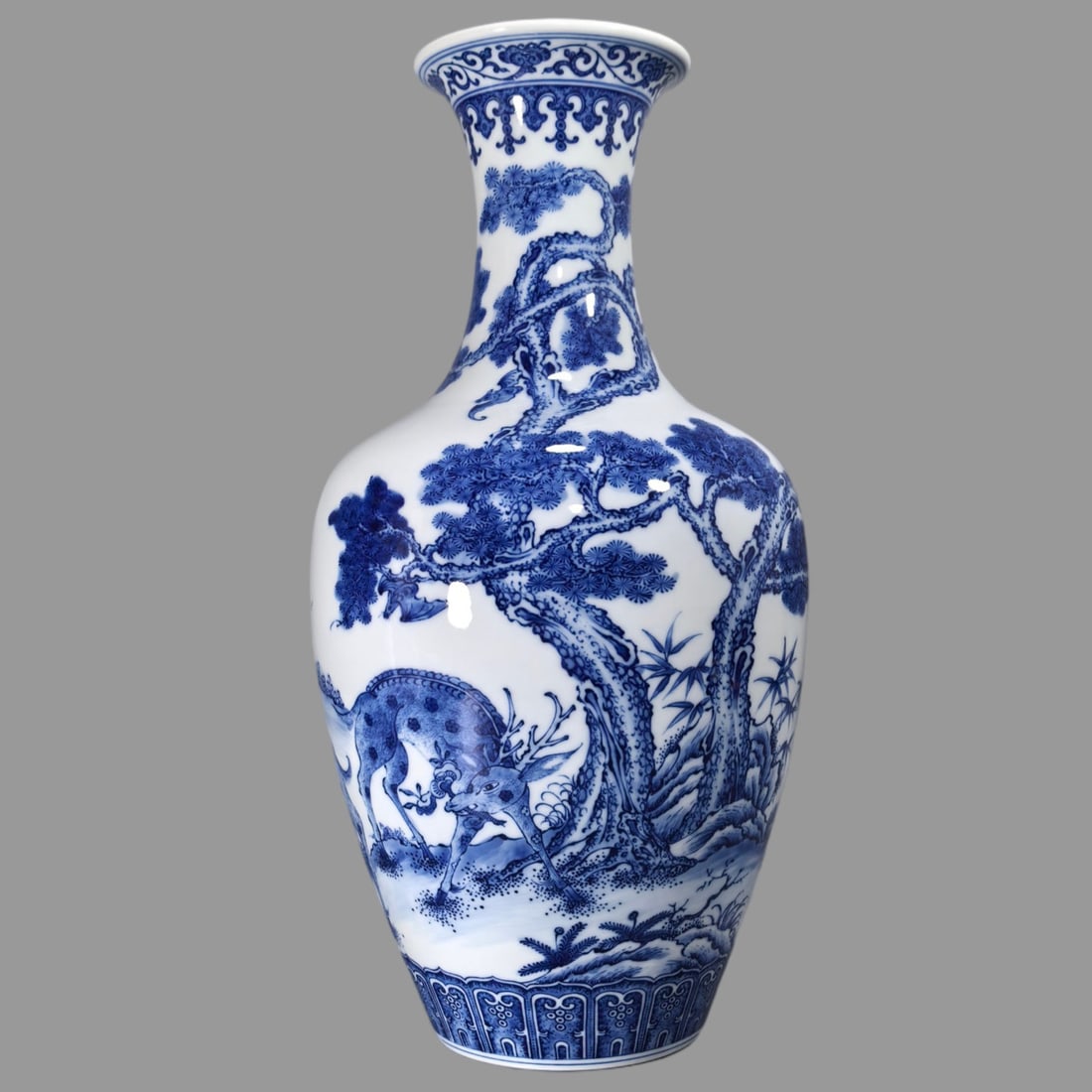 A Exquisite Blue and White Pine and Deer Pattern Vase: A Exquisite Blue and White Pine and Deer Pattern Vase,Qing Dynasty, China,Yongzheng Six-character Mark,Size:15inx4.2inx7.6inx4.1in 青花松鹿纹瓶,中国