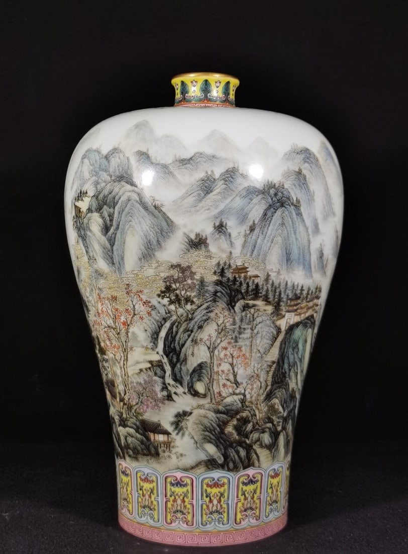 A Exquisite Ink Color Landscape Pattern Vase: A Exquisite Ink Color Landscape Pattern Vase,Qing Dynasty, China,Qianlong Six-character Mark,Size:15.7inx10.2in 墨彩山水纹瓶,中国清代,ߙ