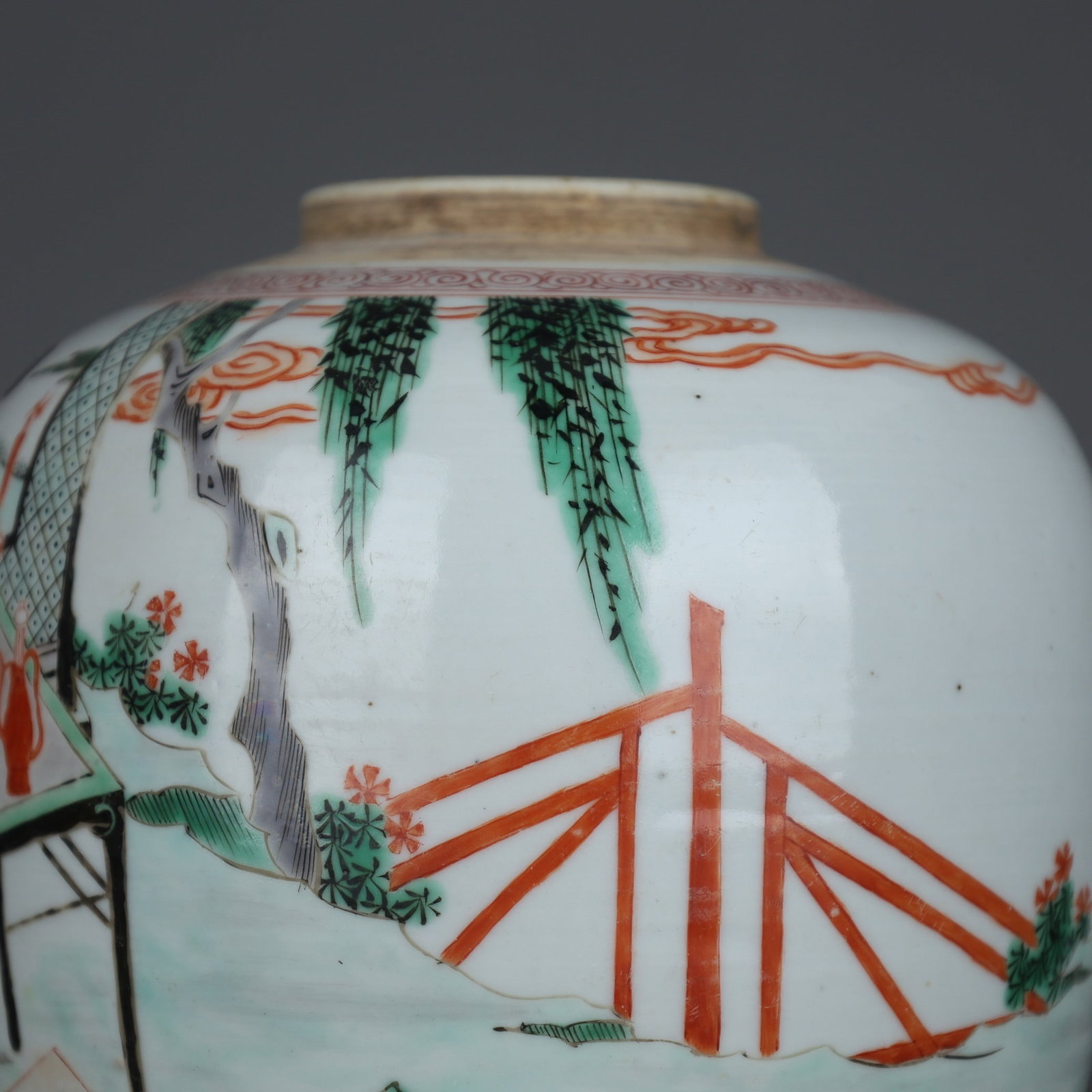 A Exquisite Wucai Figure Pattern Jar - 7