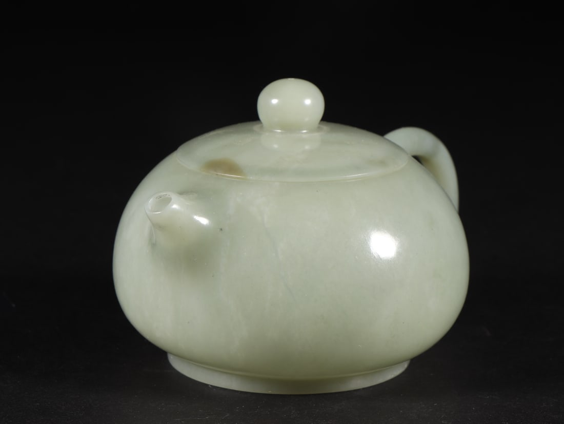A Exquisite Hotan Jade Teapot - 5