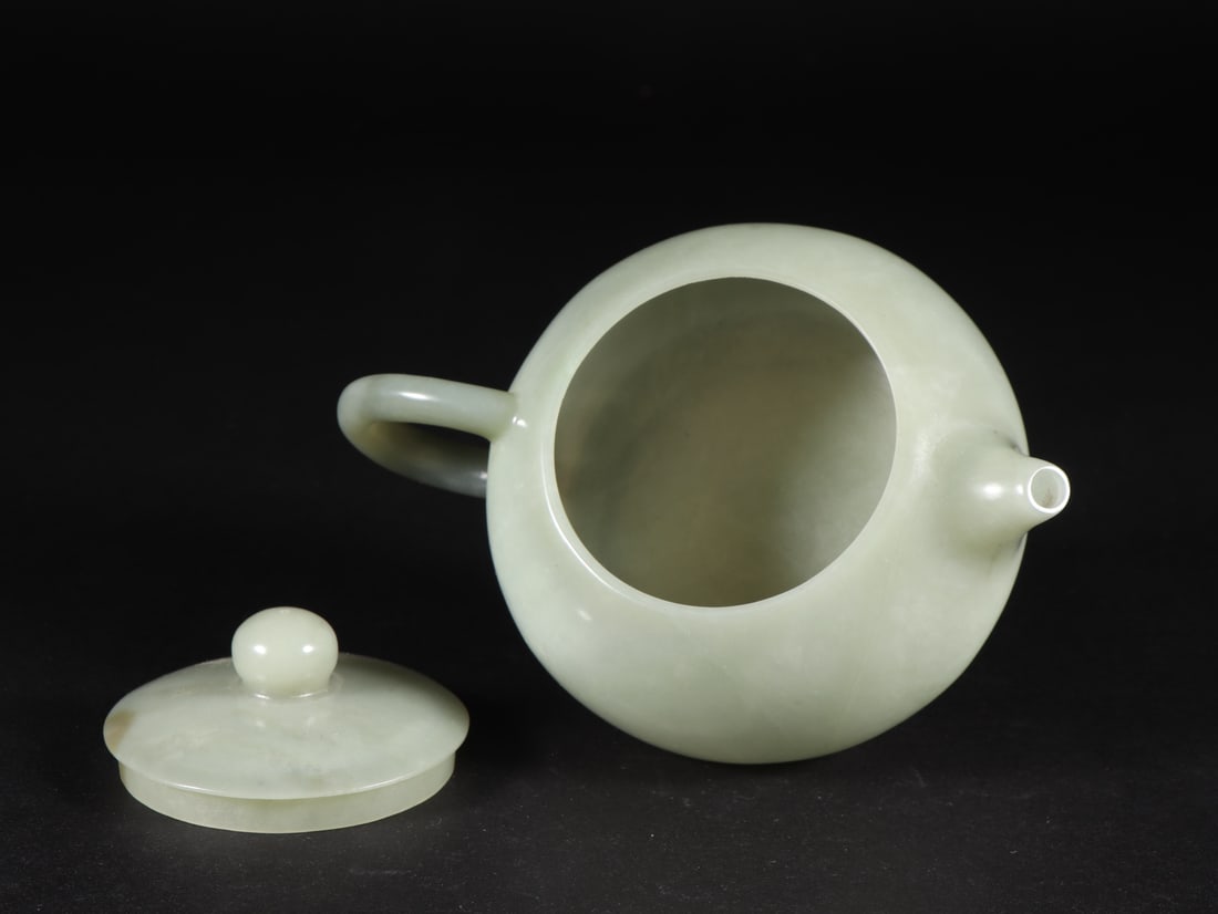 A Exquisite Hotan Jade Teapot - 8