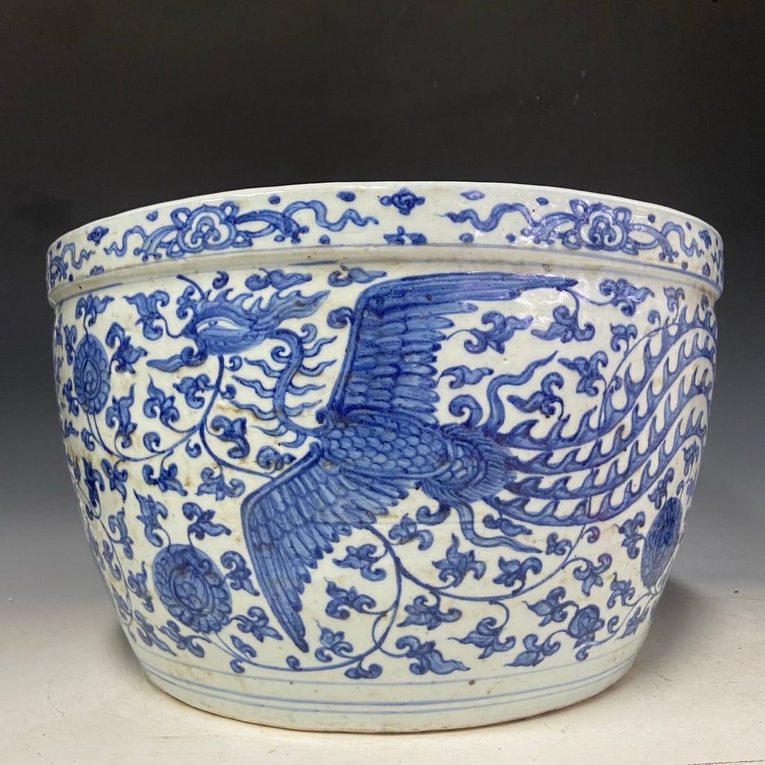 A Exquisite Blue and White Phoenix Pattern Vat - 3