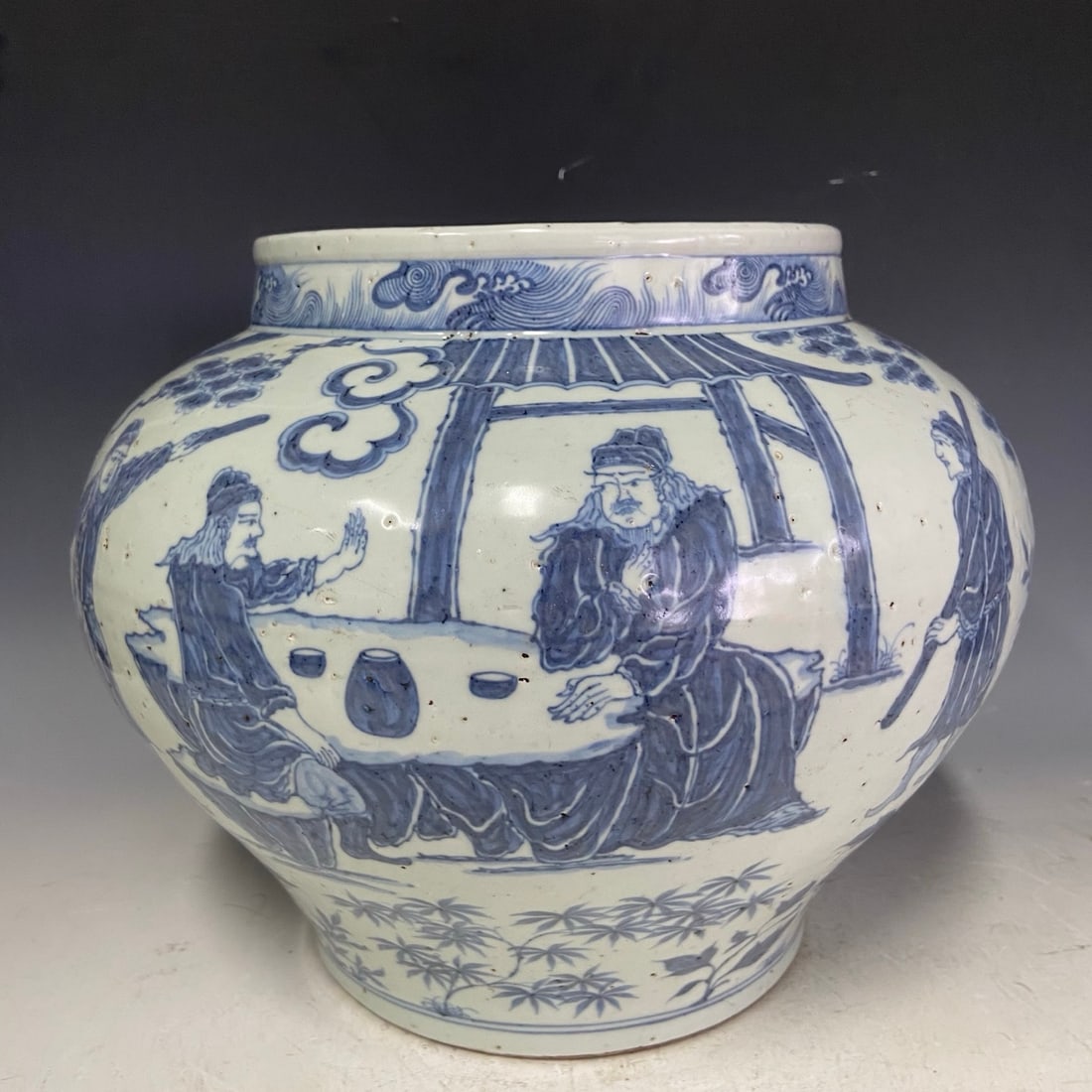 A Exquisite Blue and White Figures Pattern Jar: A Exquisite Blue and White Figures Pattern Jar,Yuan Dynasty, China,Size:10.8inx8.3in 中国元代,青花人物纹罐