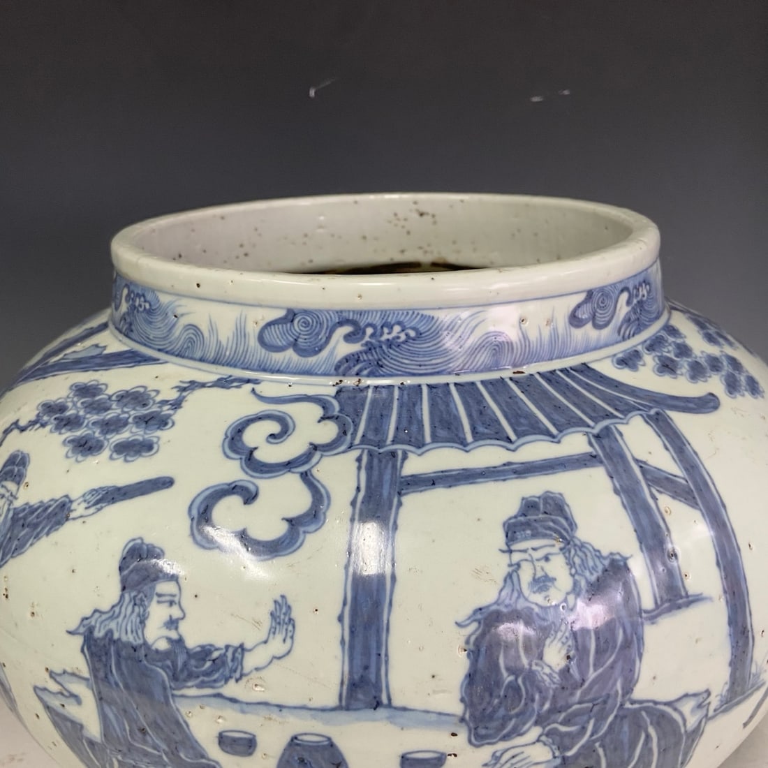 A Exquisite Blue and White Figures Pattern Jar - 5