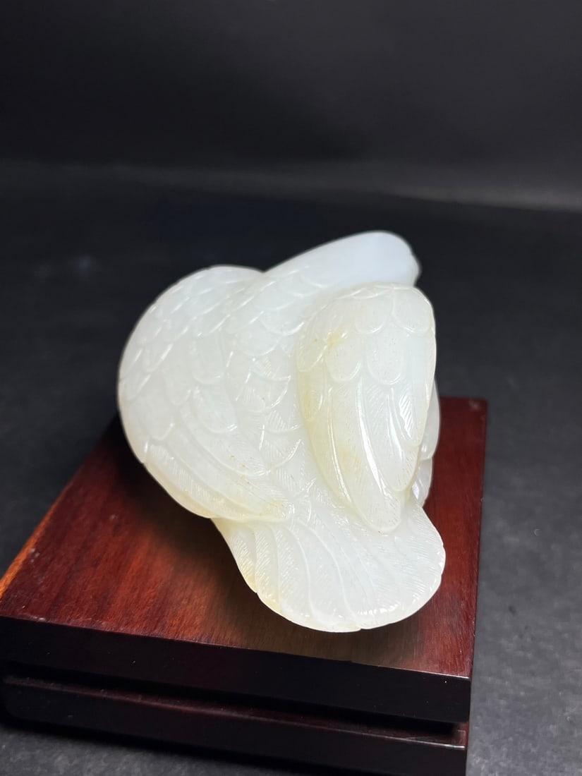 A Exquisite Hotan Jade Eagle Handheld Carving - 3