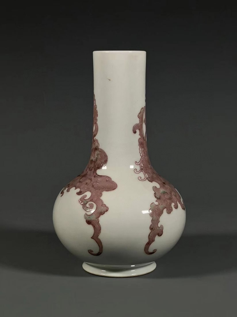 A Exquisite Underglaze-Red Auspicious Beast Pattern Vase - 4