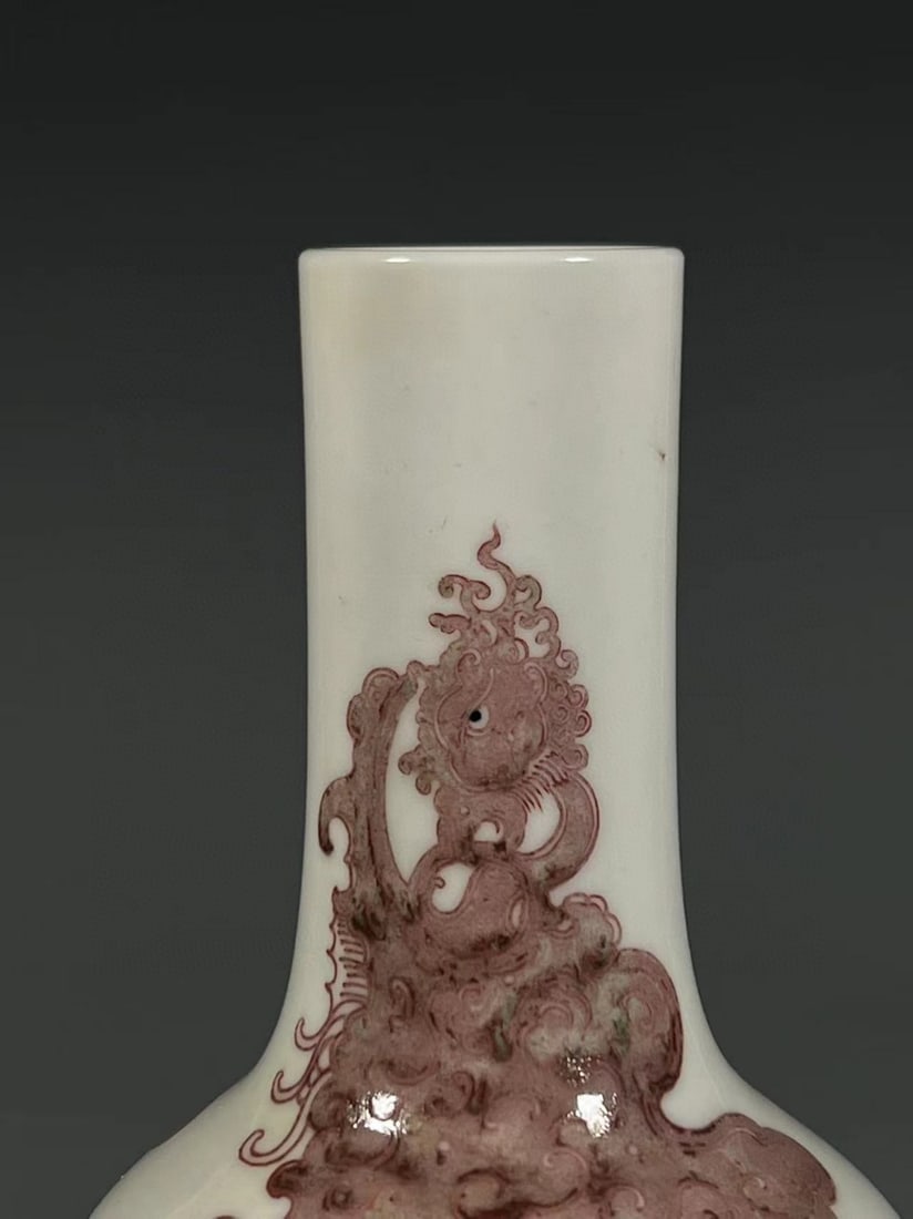 A Exquisite Underglaze-Red Auspicious Beast Pattern Vase - 7