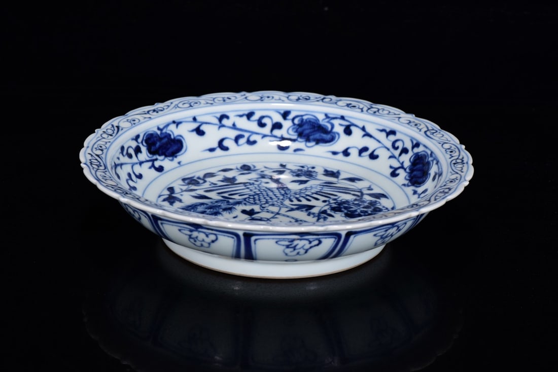 A Exquisite Blue and White Bird pattern Plate - 3