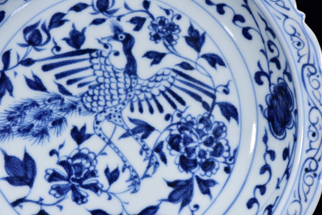 A Exquisite Blue and White Bird pattern Plate - 6