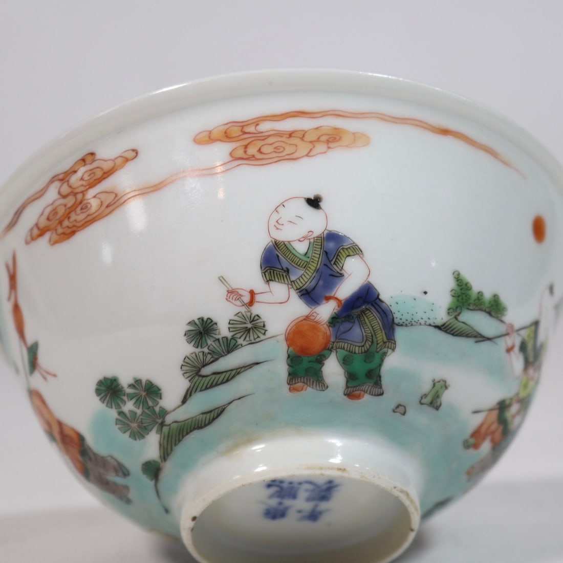 A Exquisite Wucai Figures Pattern Bowl - 5