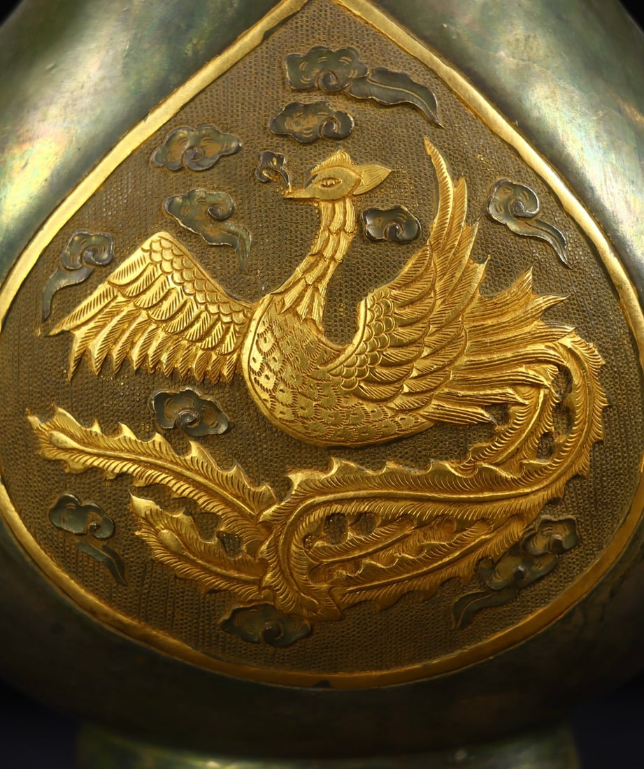 A Exquisite Gilt Bronze Phoenix Pattern Ewer - 8