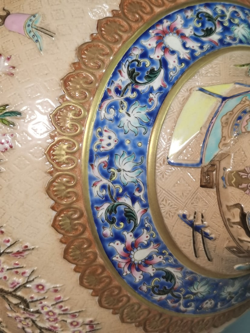 A Exquisite Enamel Antiquities Pattern Vase - 7