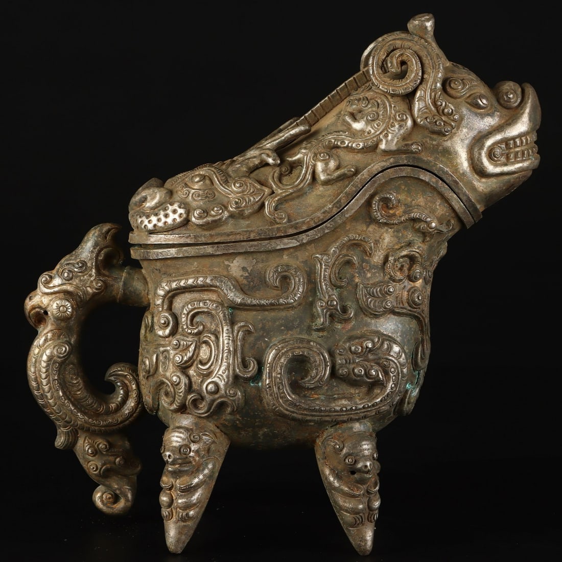 A Exquisite Copper Auspicious Beast Ornament (1 of 9)