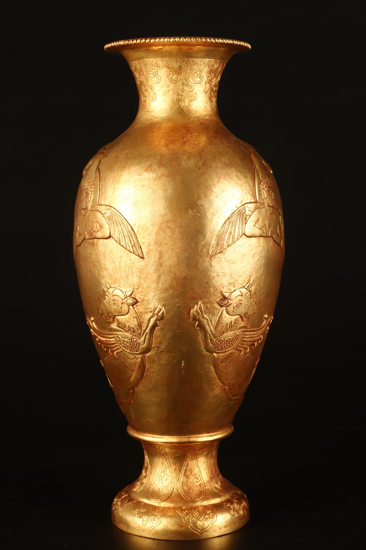 A Exquisite Gilt Bronze Buddha Statue Pattern Vase - 3