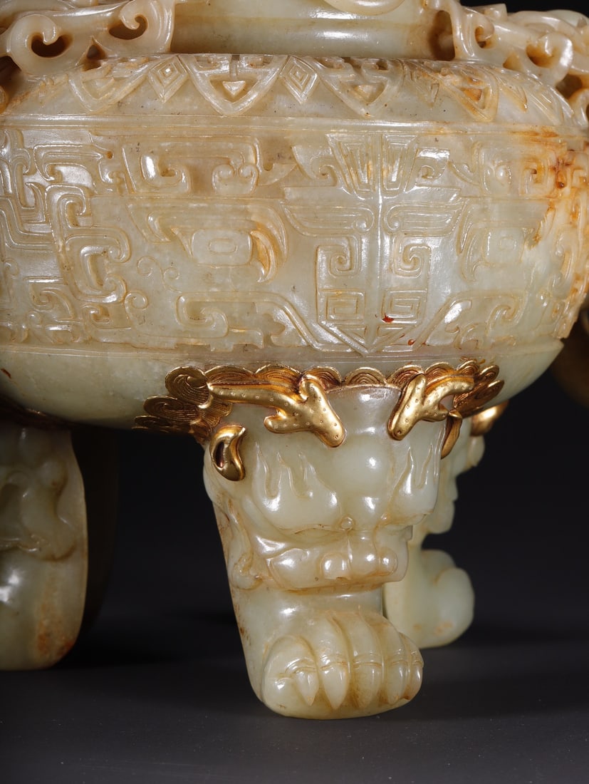 A Exquisite Hotan Jade Dragon Pattern Censer - 7