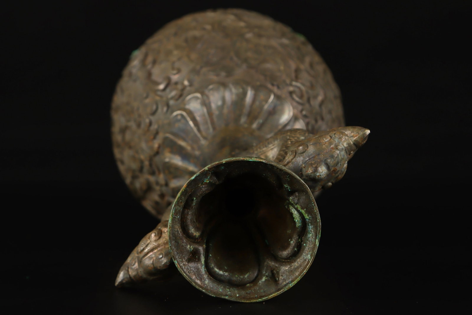 A Exquisite Copper Dragon-Ears Vase - 6