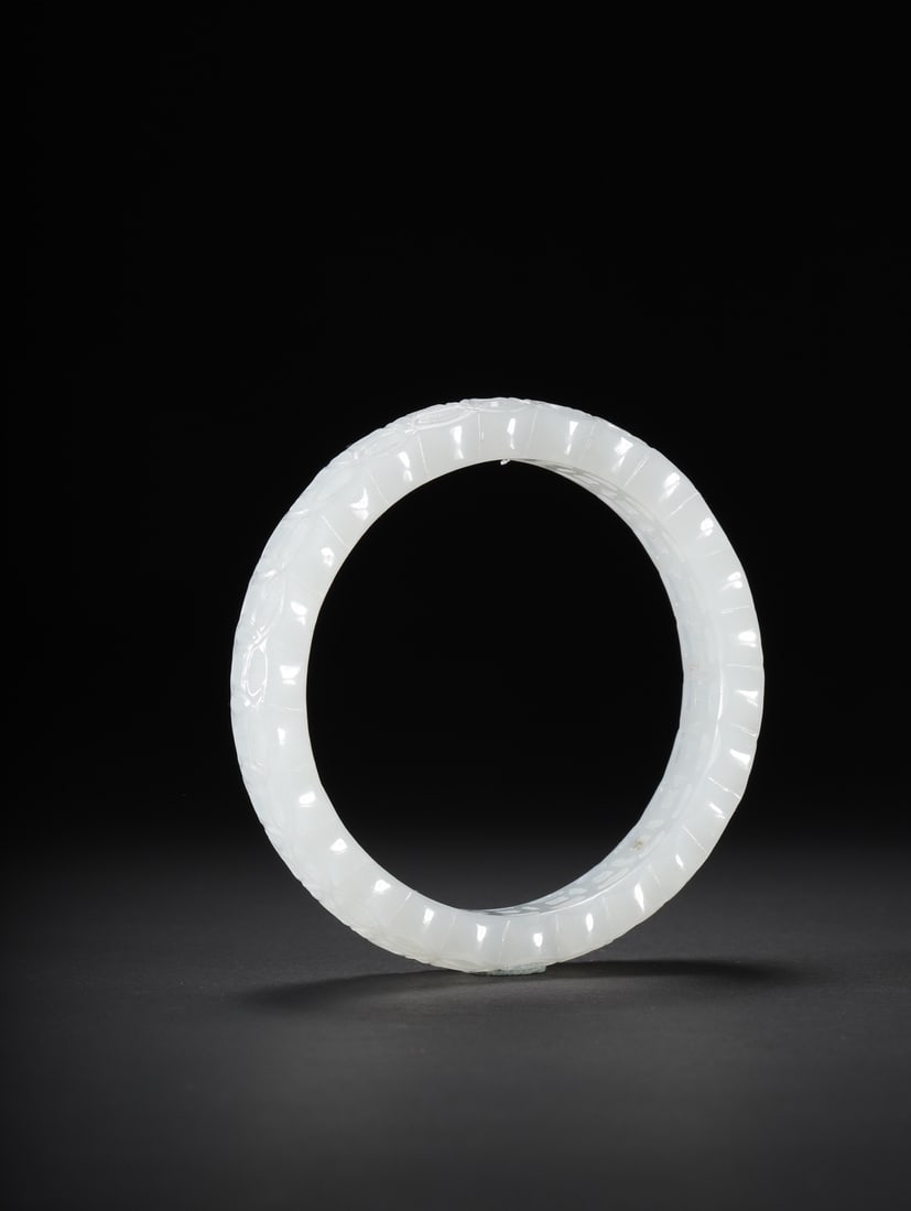 A Exquisite Hotan Jade Bracelet - 3
