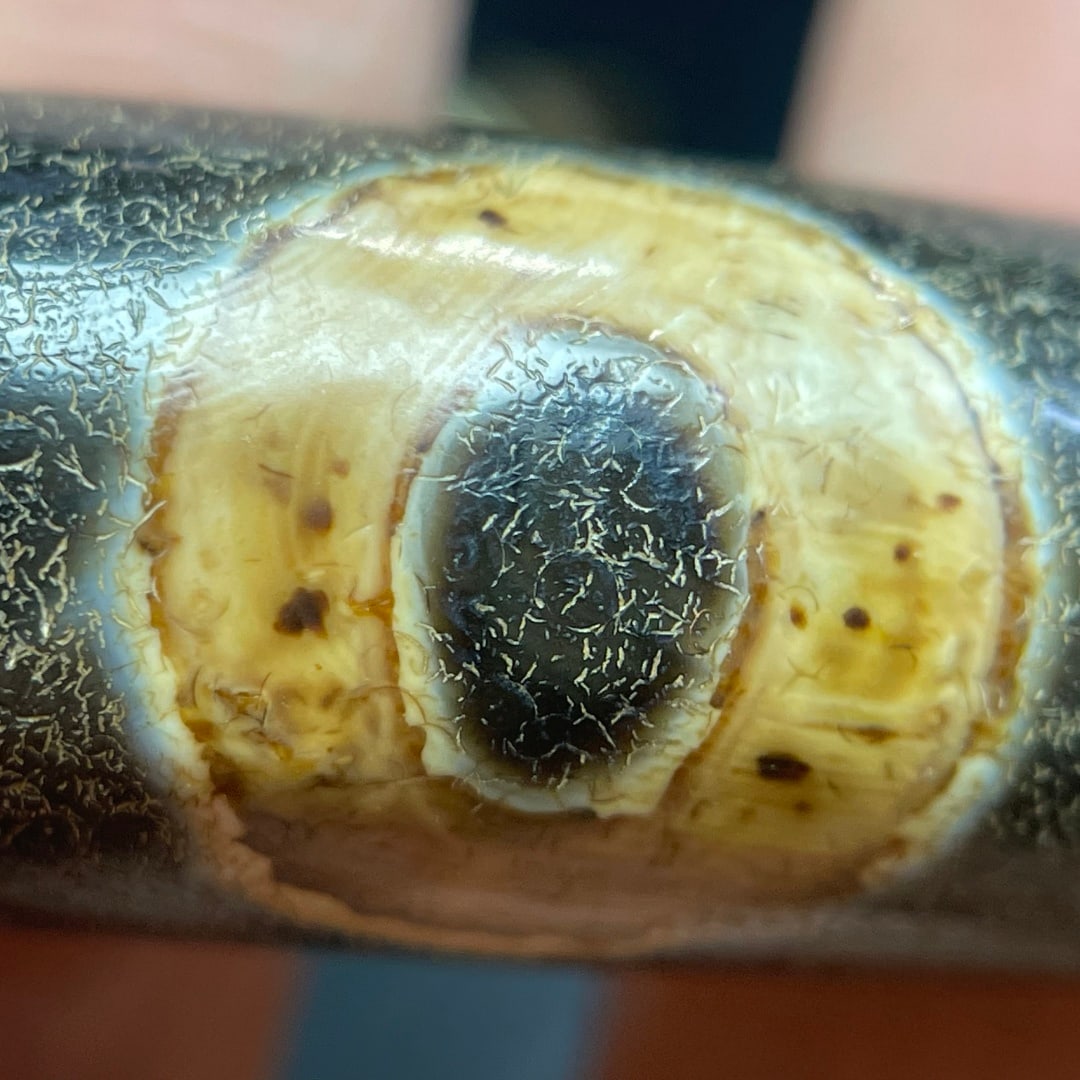 A Exquisite Three Eye Dzi bead - 9