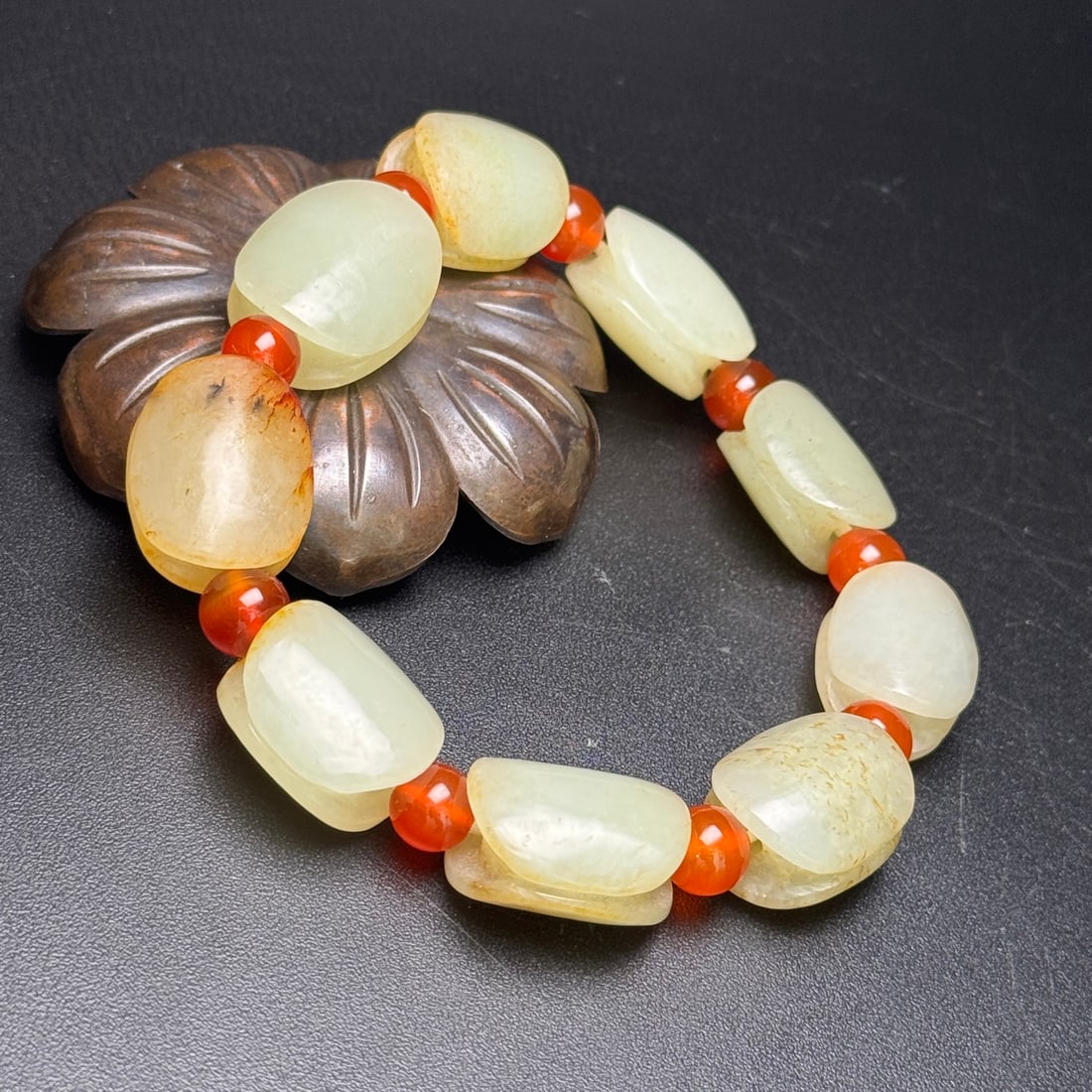 A Exquisite Hotan Jade Bracelets - 3