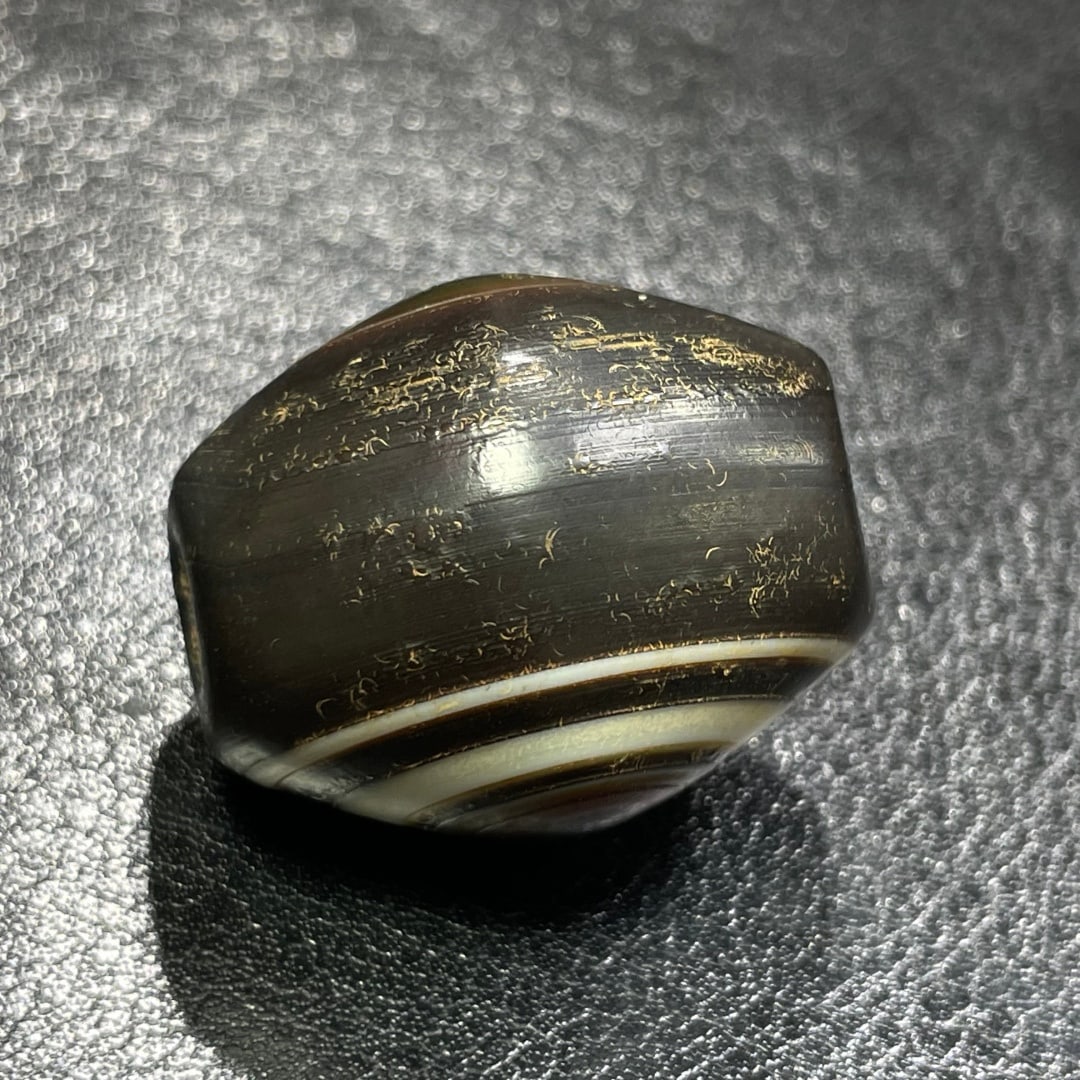 A Exquisite Two Eye Dzi bead - 2