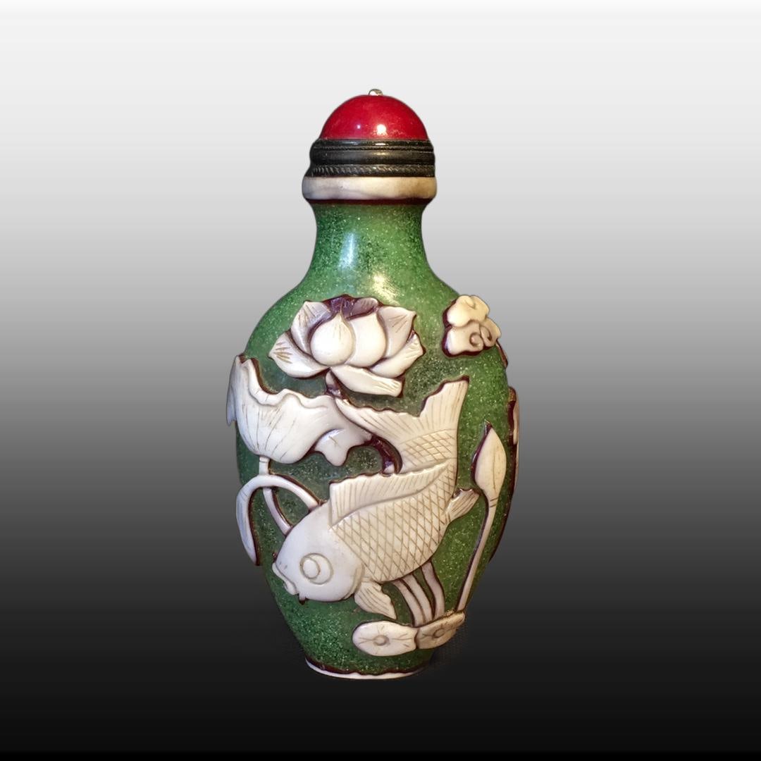 A Exquisite Colored glaze Fish Pattern Snuff Bottle - 2
