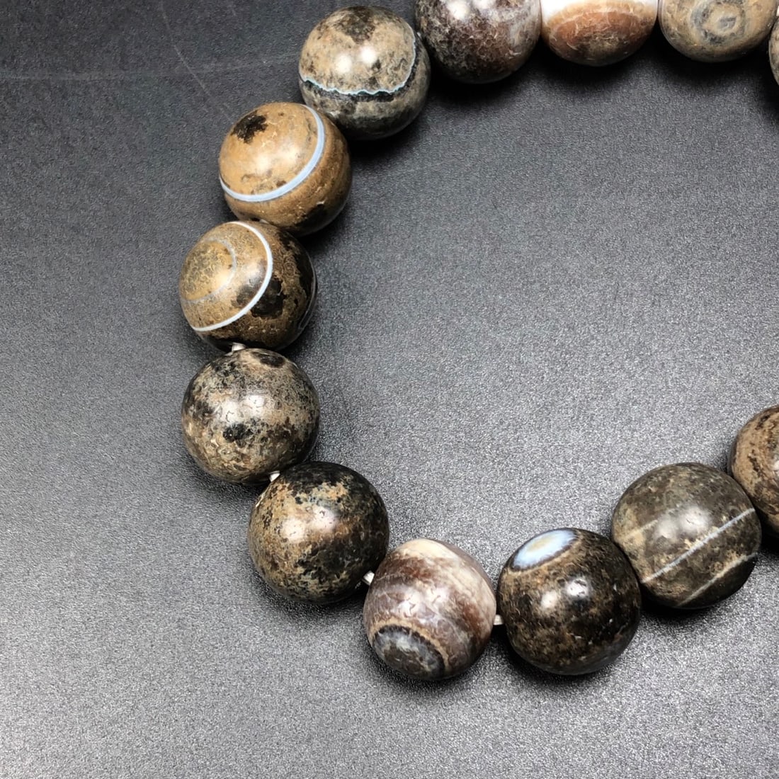 A Exquisite Agate Bracelets - 5