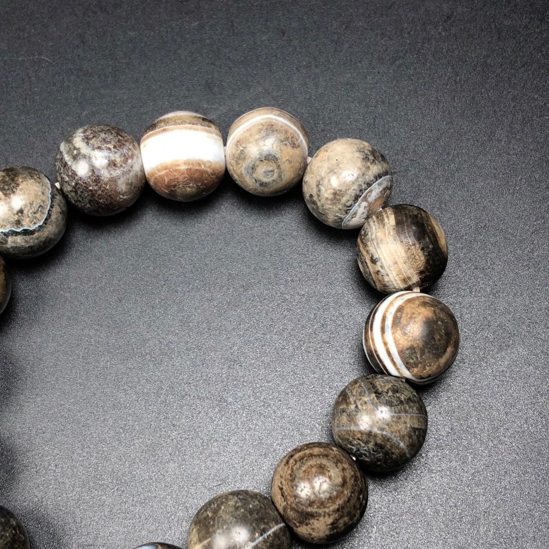 A Exquisite Agate Bracelets - 6